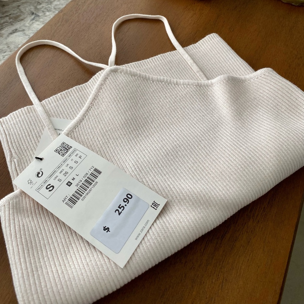 ZARA - Minimal Halter Top